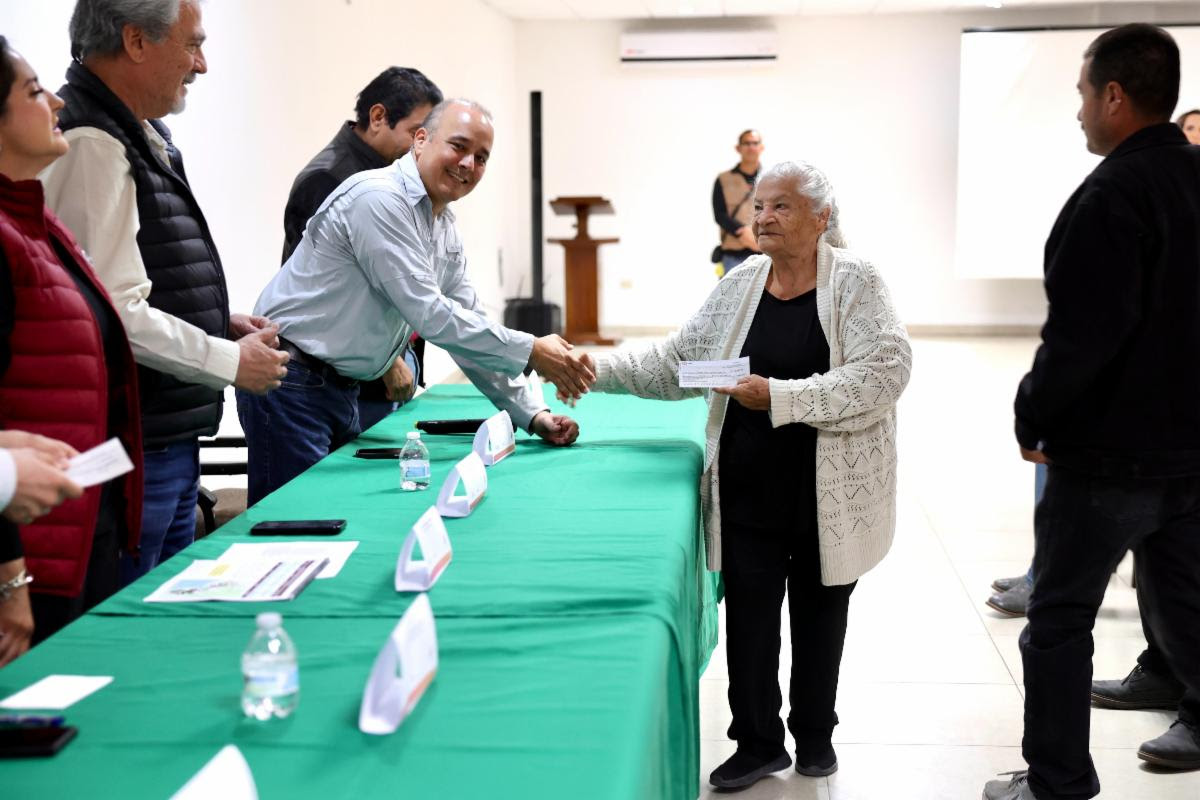 Entrega Gobierno de Sonora apoyos para rastreos fitosanitarios a productores del sur del estado